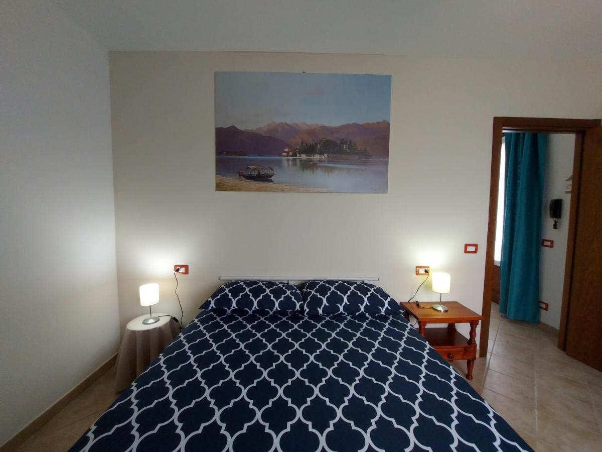 Willa La Casa Delle Camelie Stresa Zewnętrze zdjęcie