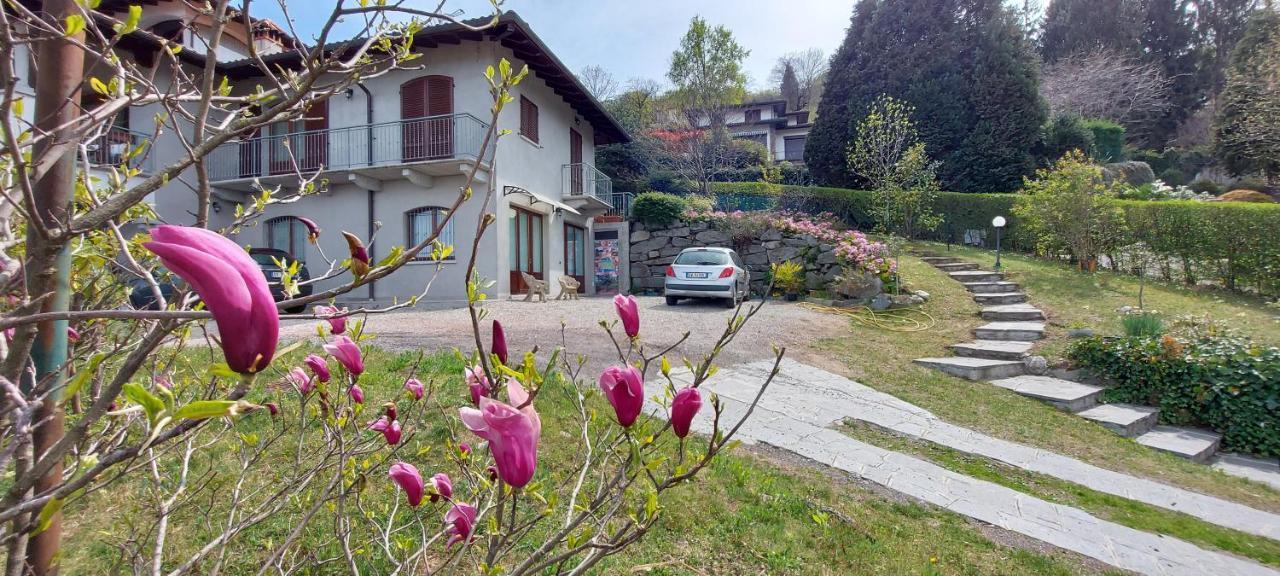 Willa La Casa Delle Camelie Stresa Zewnętrze zdjęcie