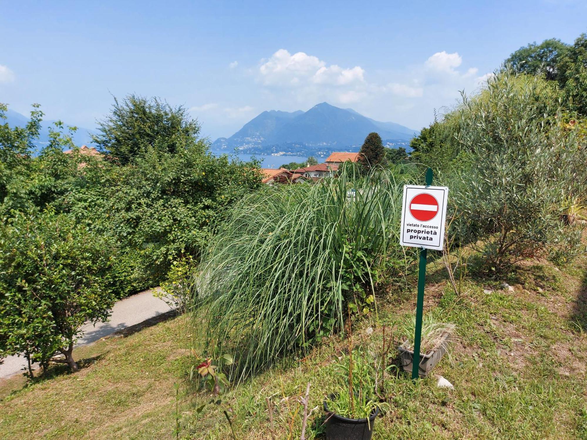 Willa La Casa Delle Camelie Stresa Pokój zdjęcie